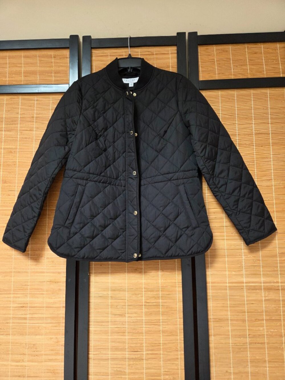 Laundry by Shelli Segal M Black Diamond Quilted Burn Jacket Gold Snaps Zip Comfy
